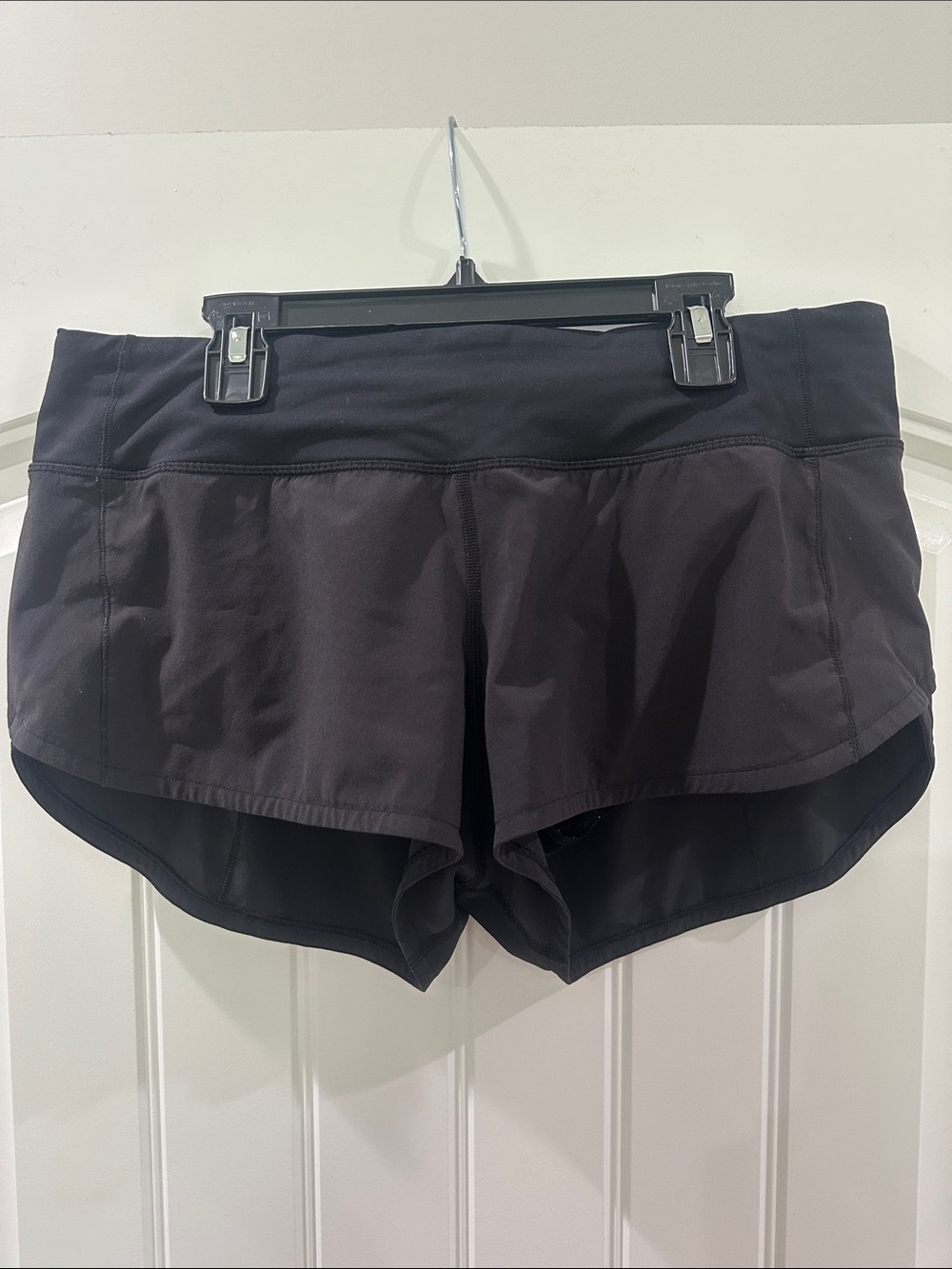 lululemon athletica Black Women's Speed Up Athletic Shorts 2.5”